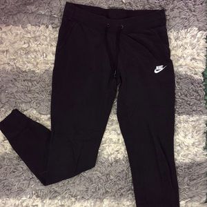 Black nike sweatpants
